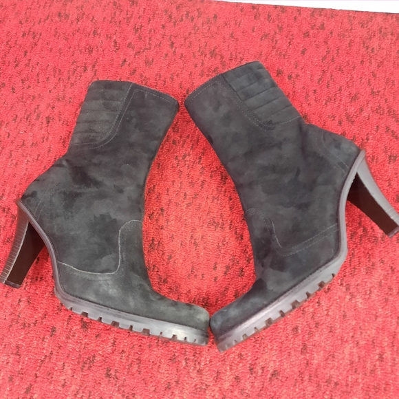 Gianni Bini Women's Heeled Boots Black Suede Leather Side Zip Size 8M - Picture 9 of 13